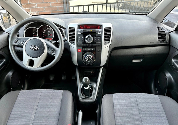 Kia Venga cena 19300 przebieg: 160000, rok produkcji 2010 z Legnica małe 407